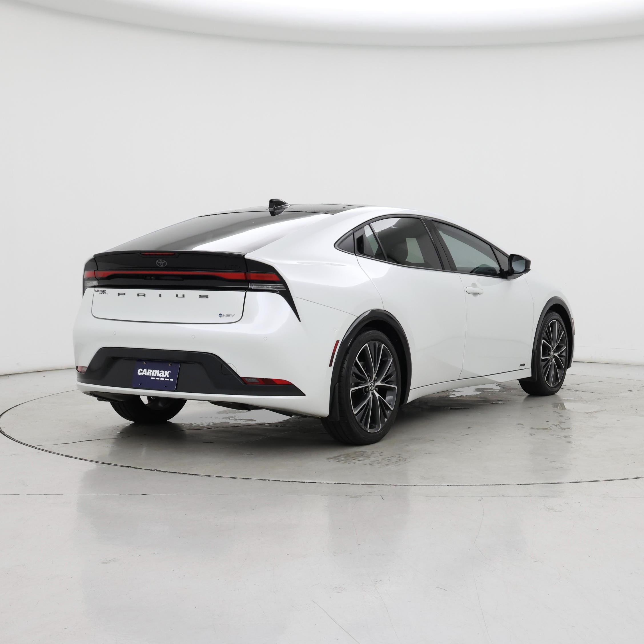 Thumbnail: 2025 Toyota Prius - 8