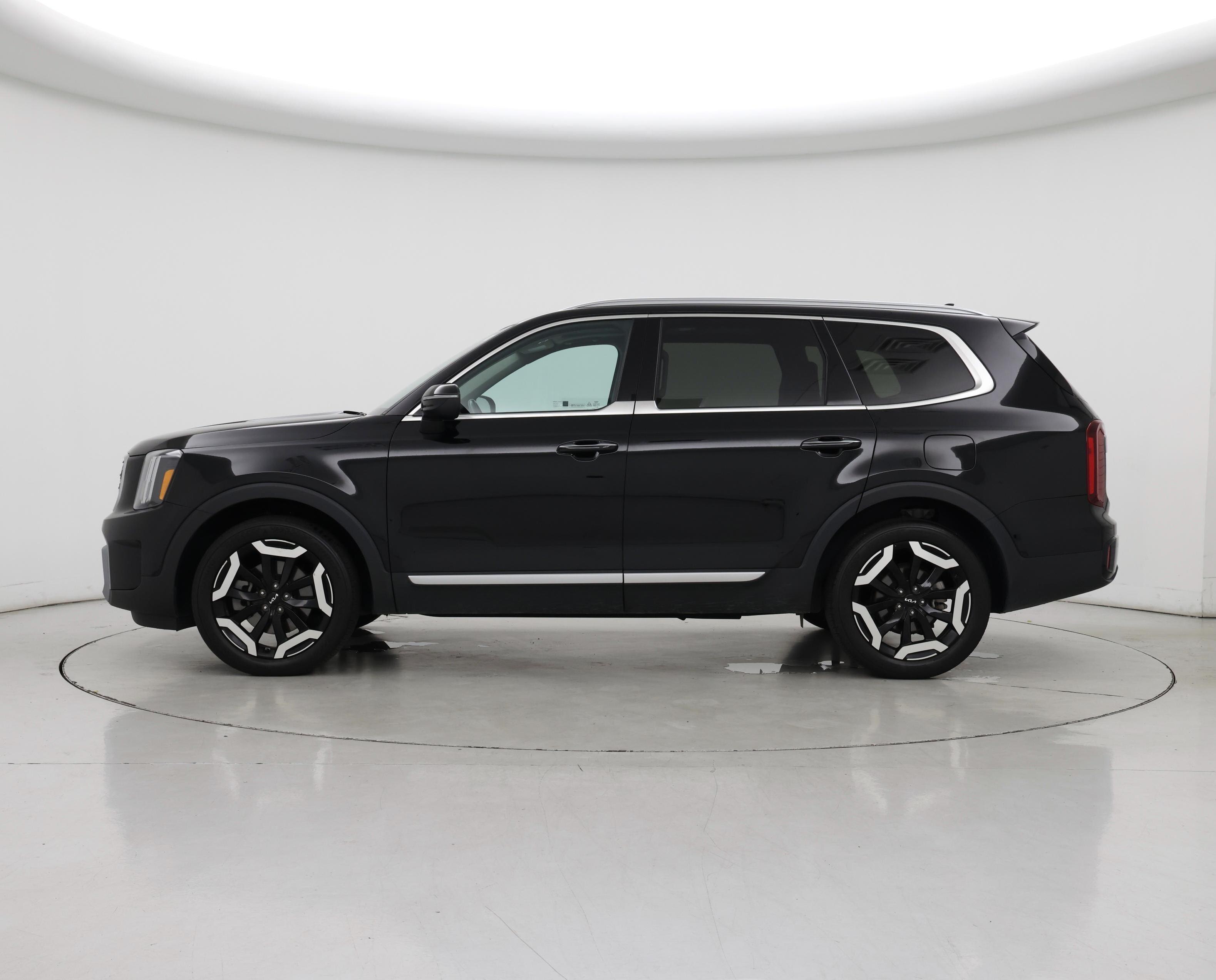 Thumbnail: 2024 Kia Telluride - 3