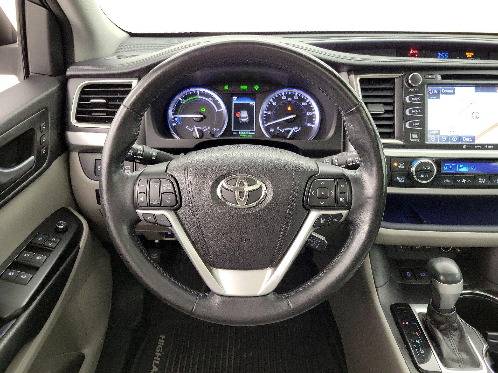 Thumbnail: 2018 Toyota Highlander - 10