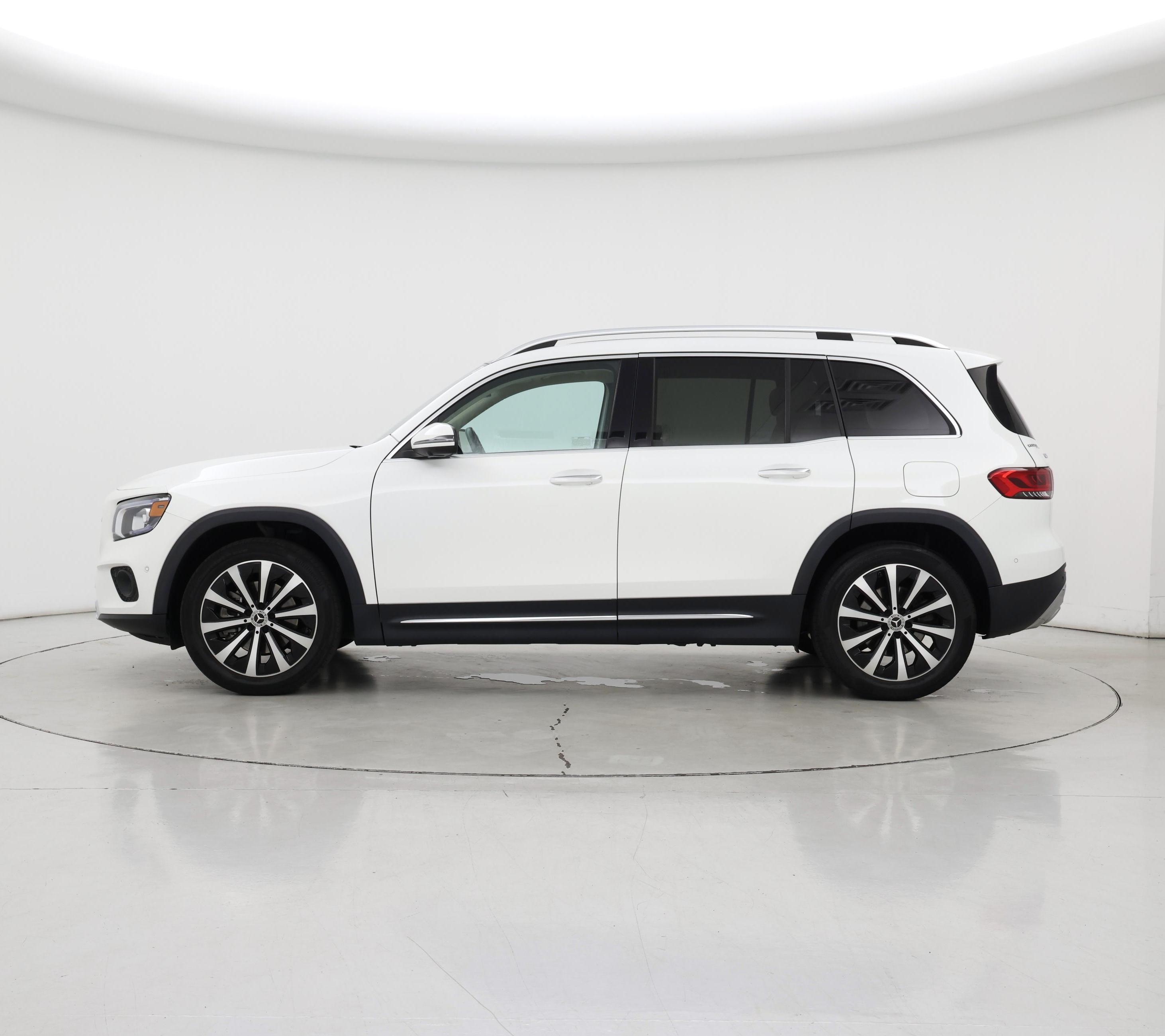 Thumbnail: 2023 Mercedes-Benz GLB - 3