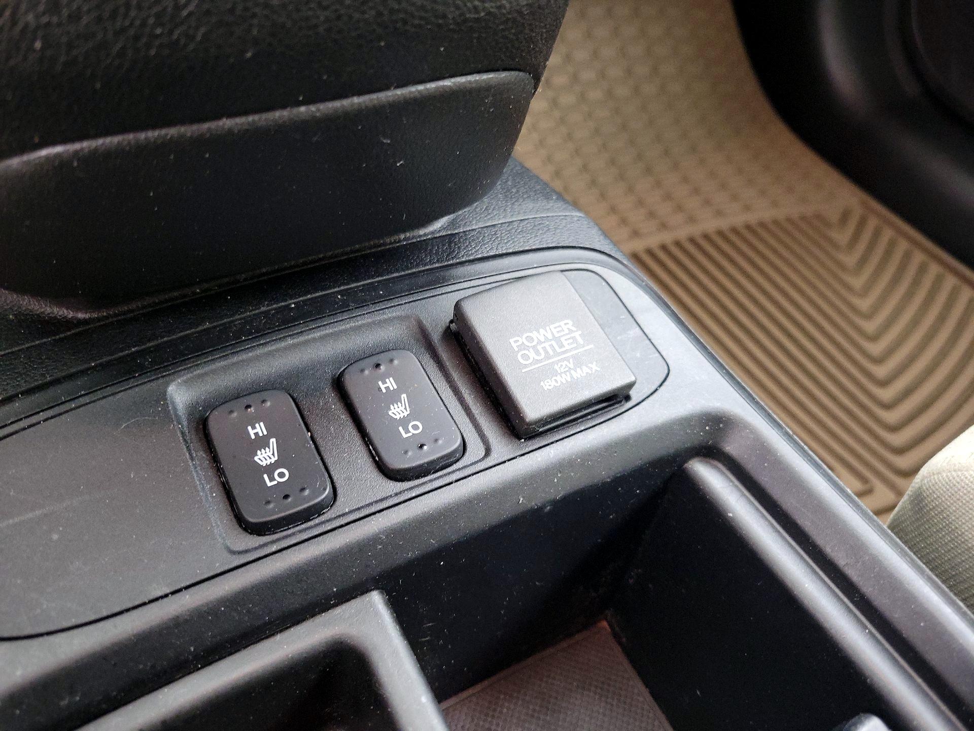 Thumbnail: 2016 Honda CR-V - 18
