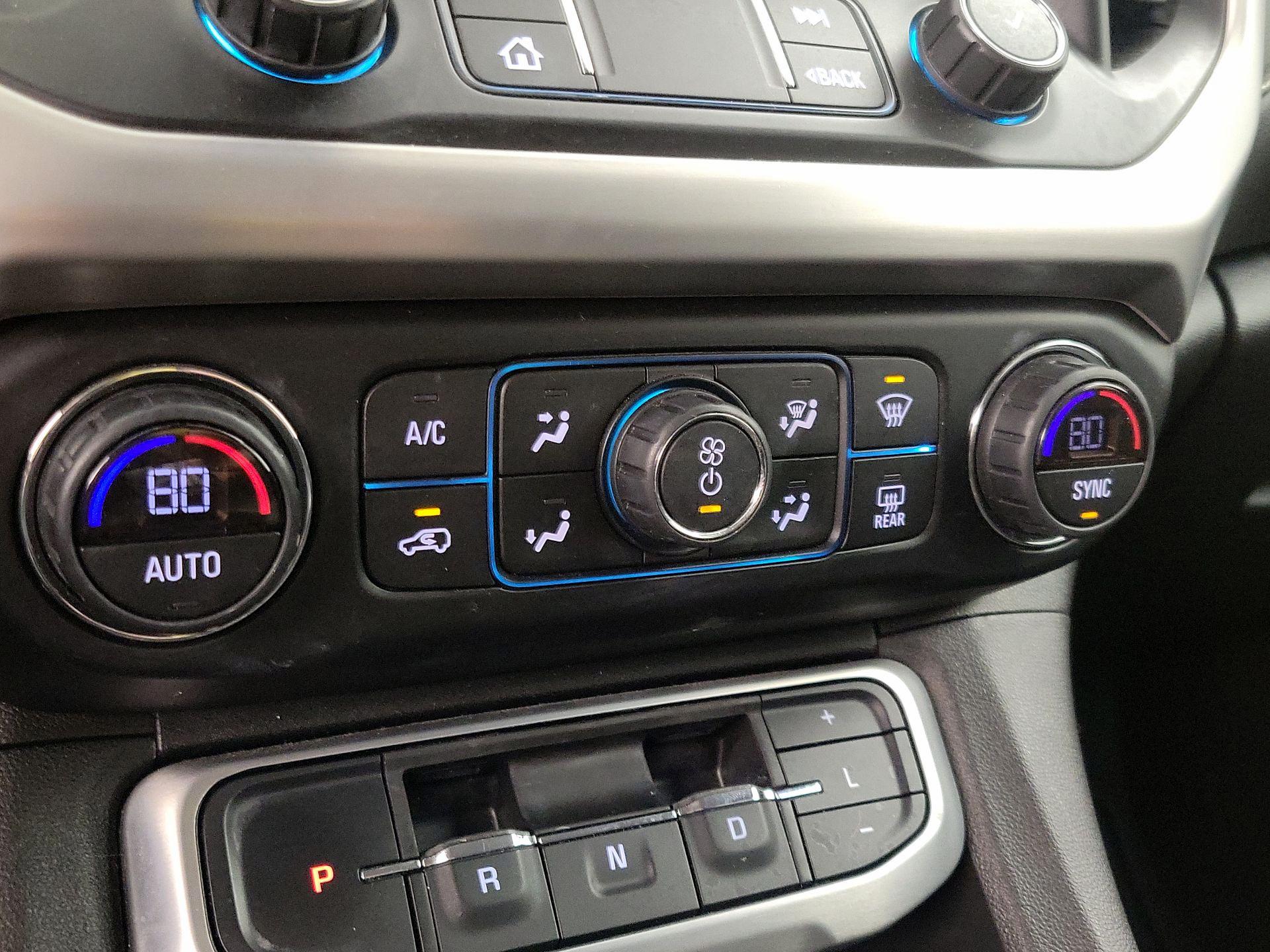 Thumbnail: 2020 GMC Acadia - 16