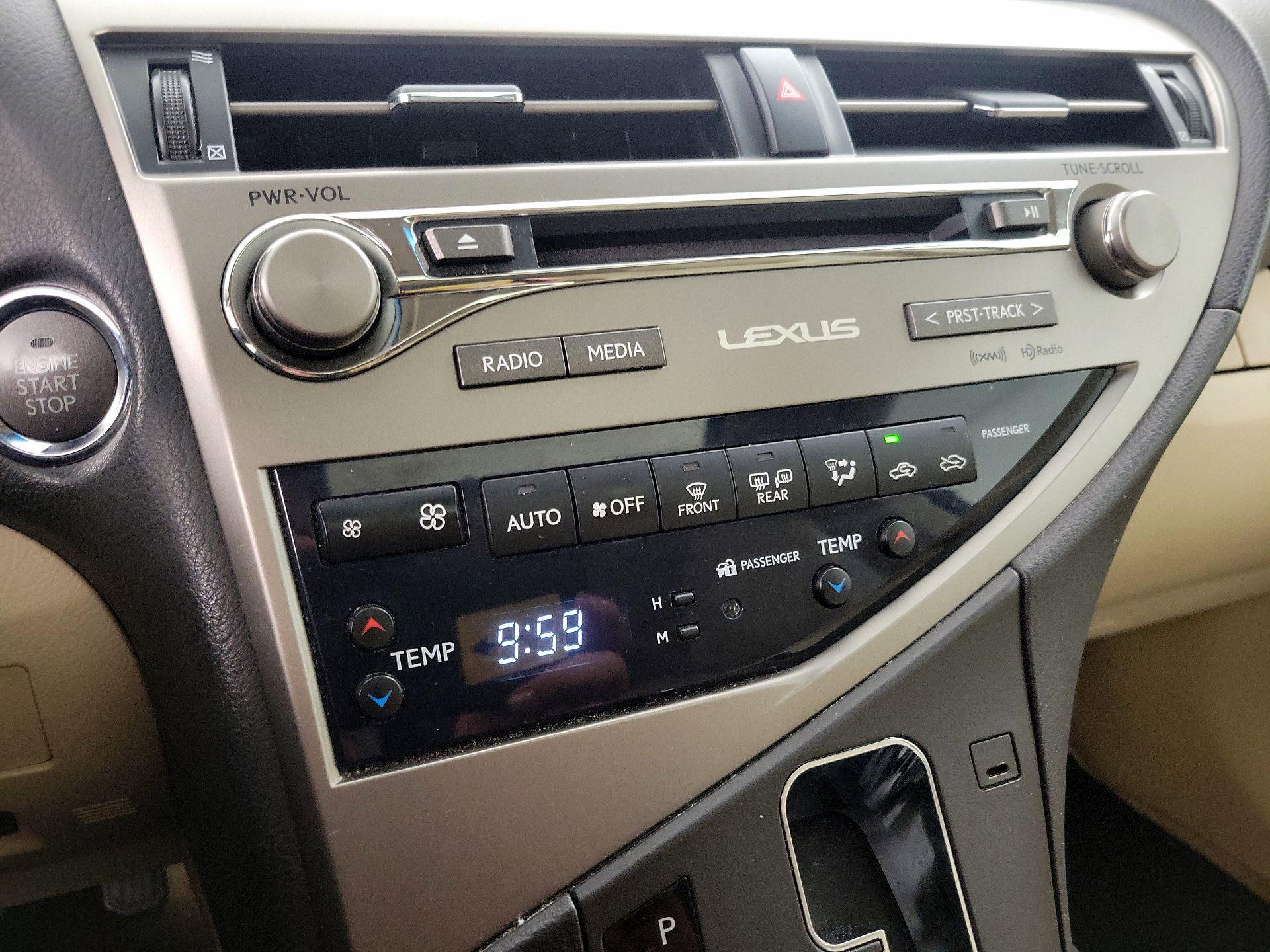 Thumbnail: 2015 Lexus RX - 16
