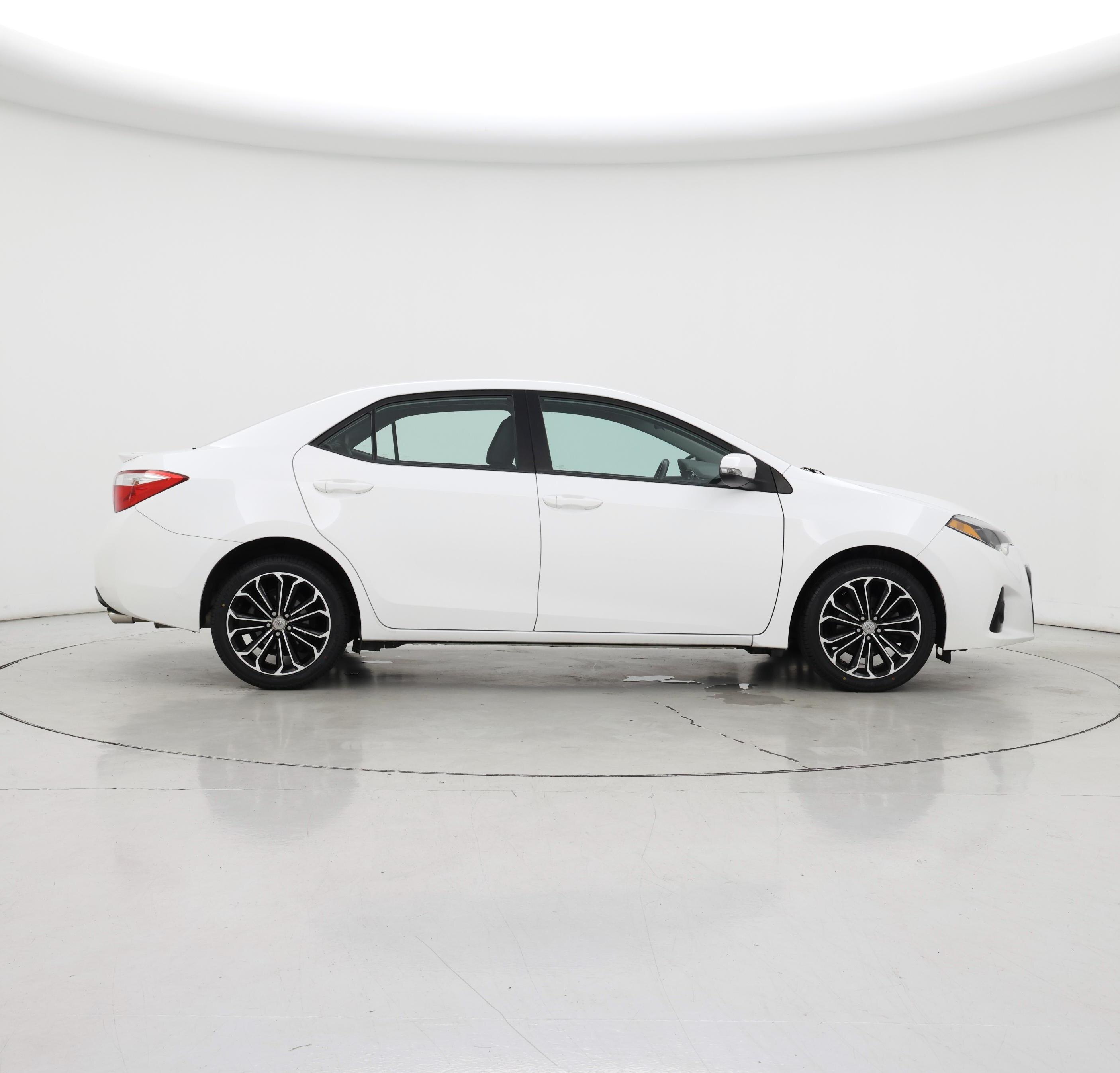 Thumbnail: 2015 Toyota Corolla - 7