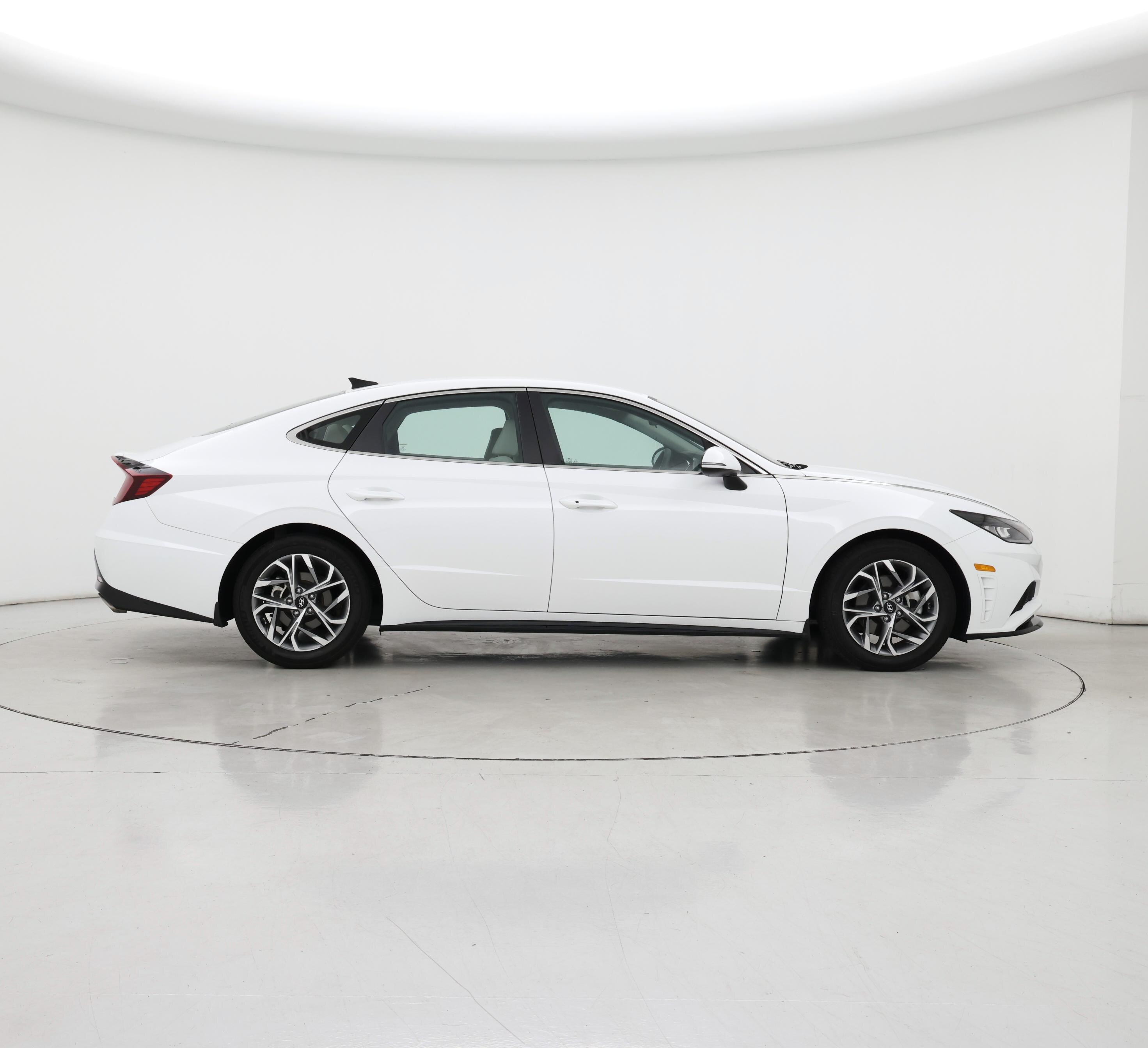 Thumbnail: 2023 Hyundai Sonata - 7