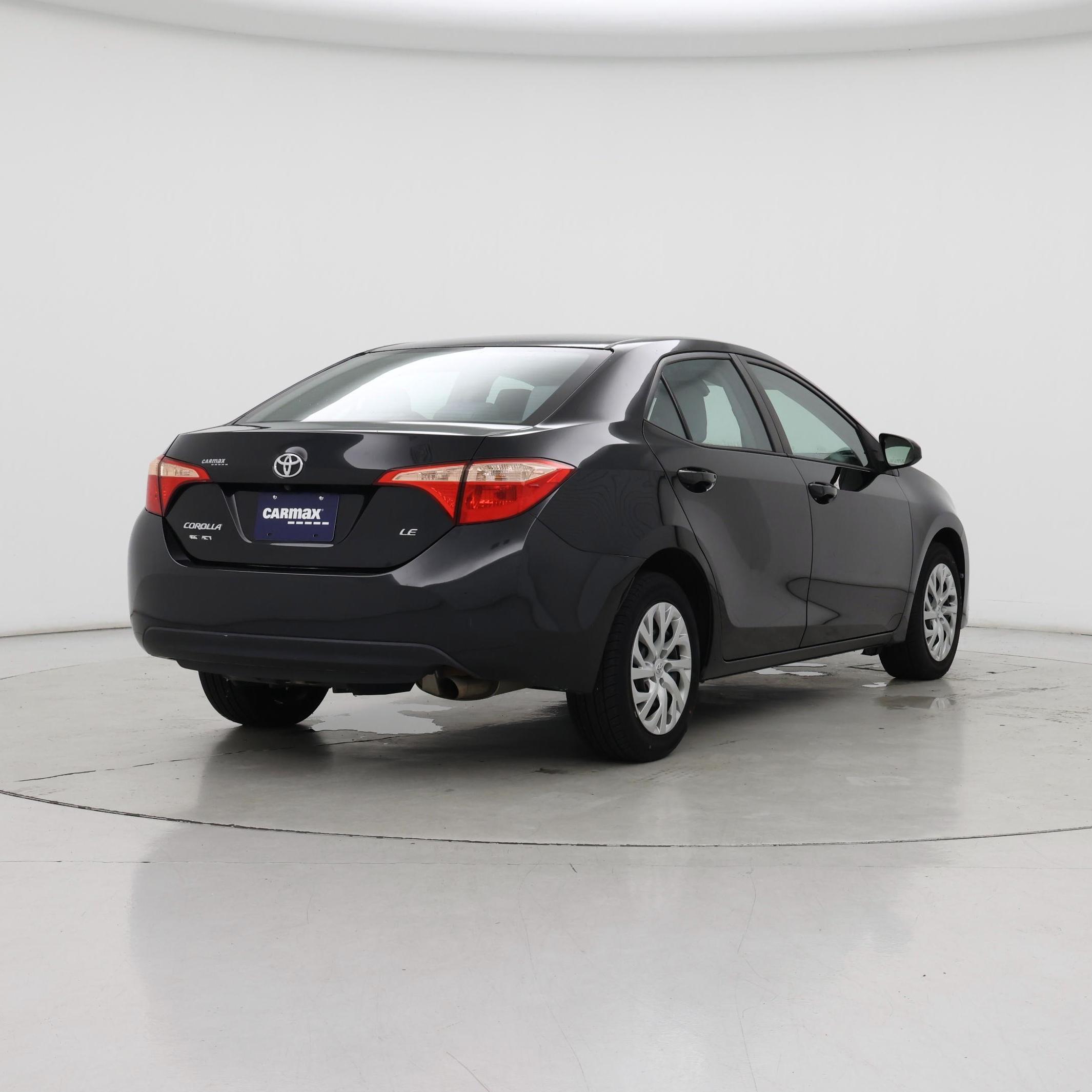 Thumbnail: 2018 Toyota Corolla - 8