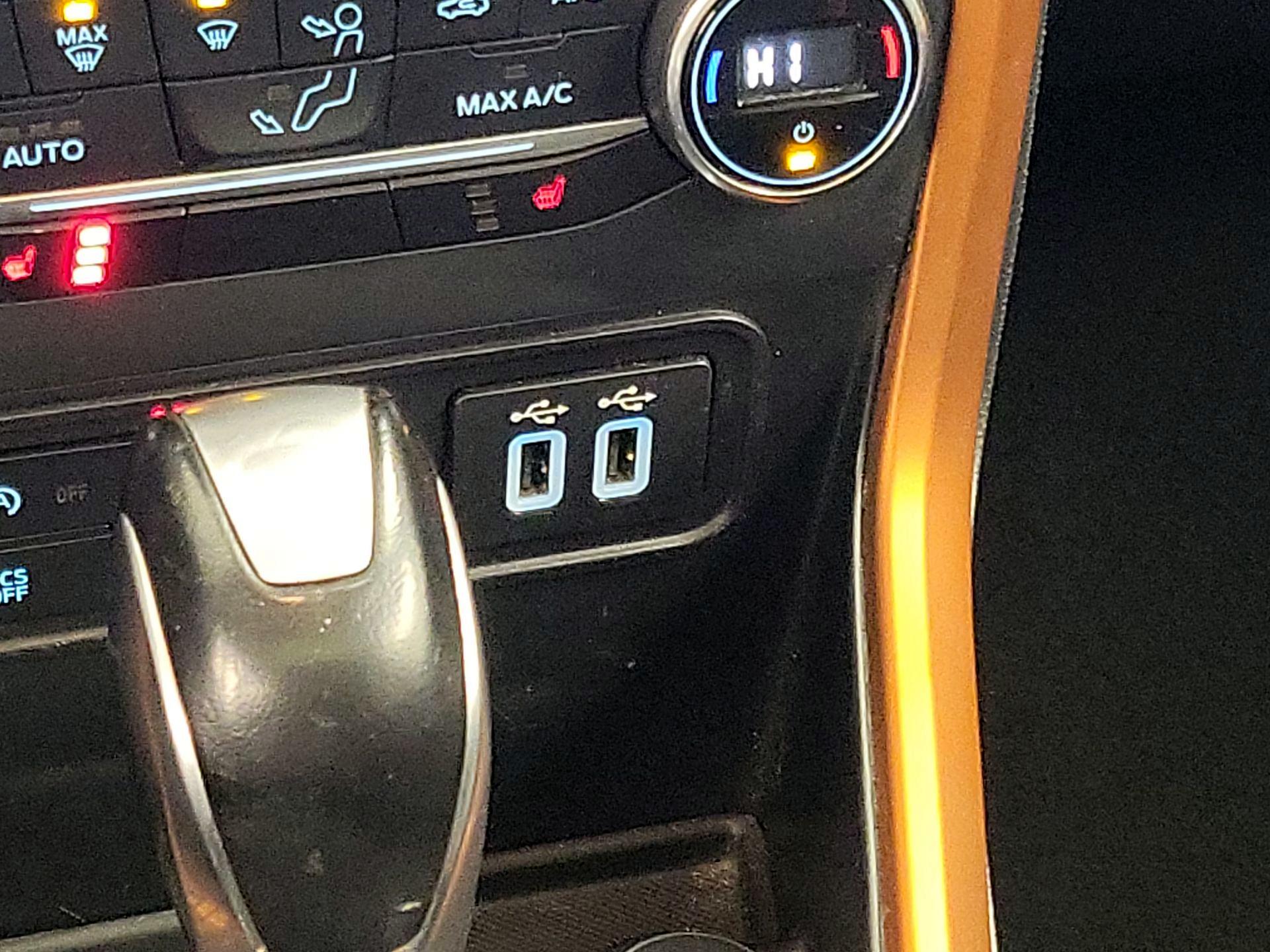 Thumbnail: 2018 Ford EcoSport - 19