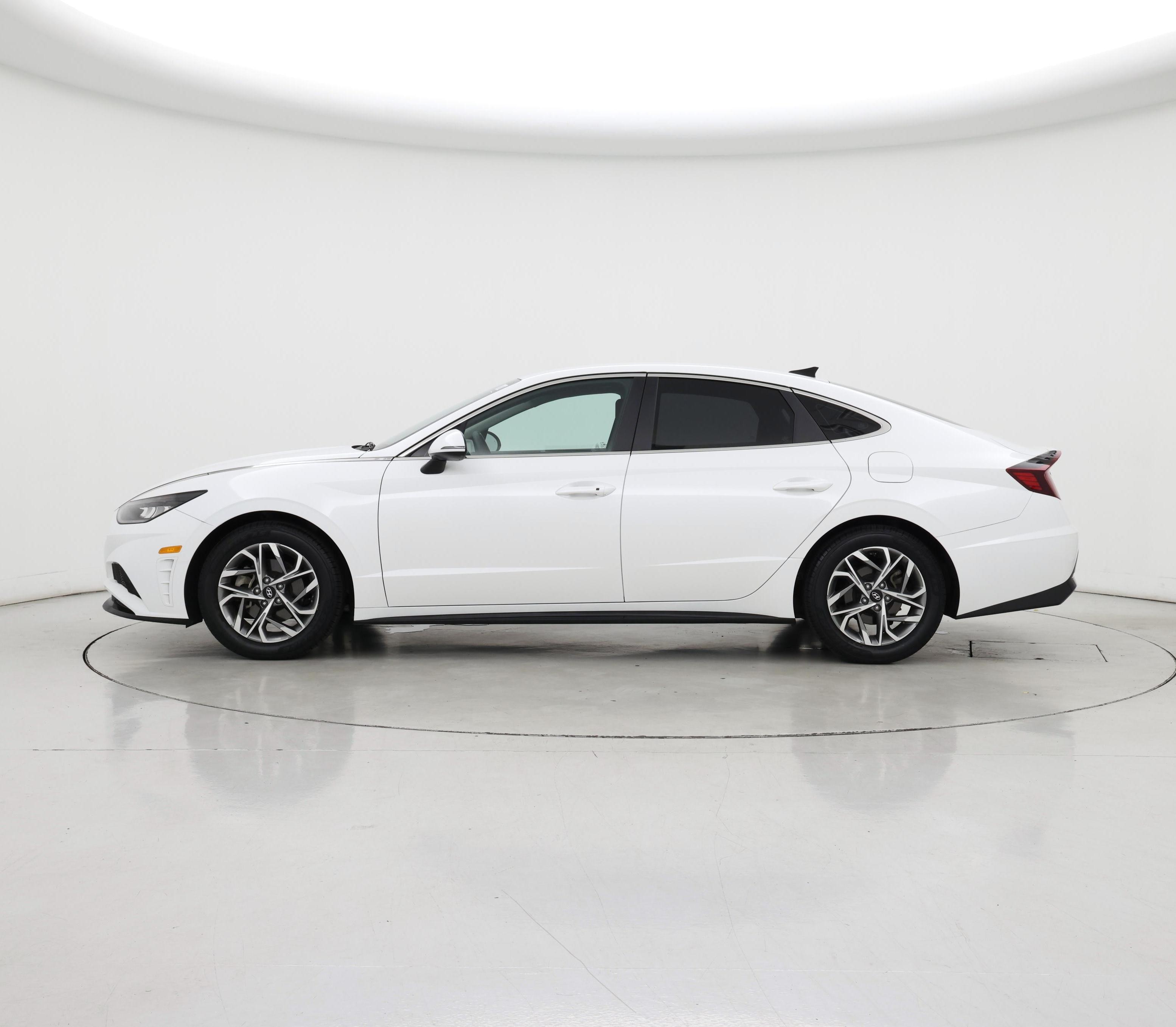 Thumbnail: 2022 Hyundai Sonata - 3