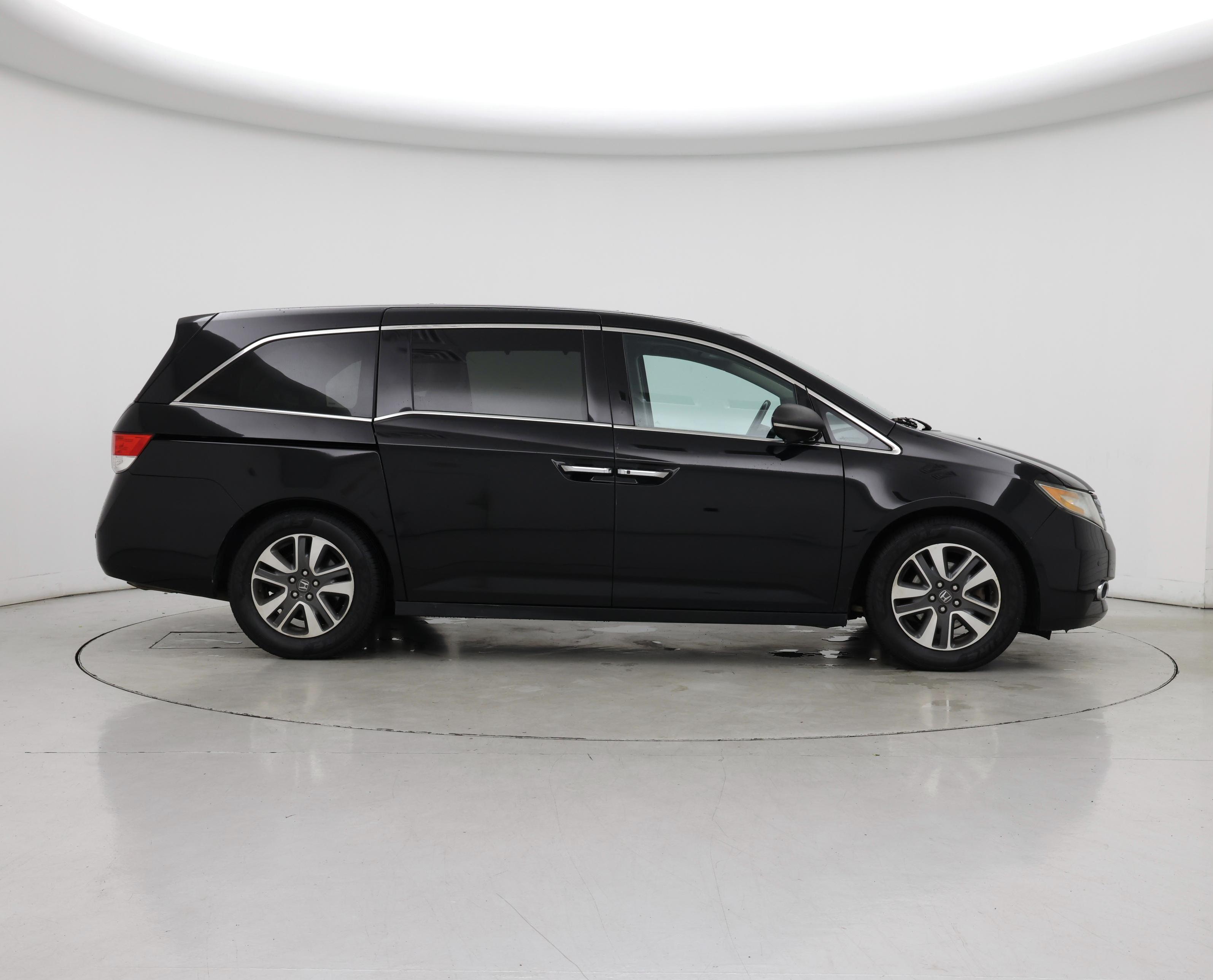 Thumbnail: 2015 Honda Odyssey - 7