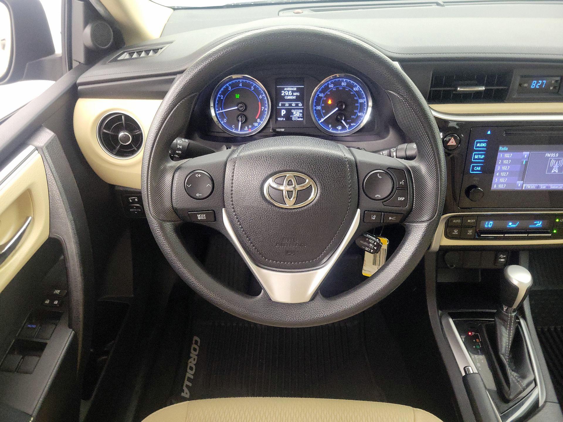 Thumbnail: 2019 Toyota Corolla - 10
