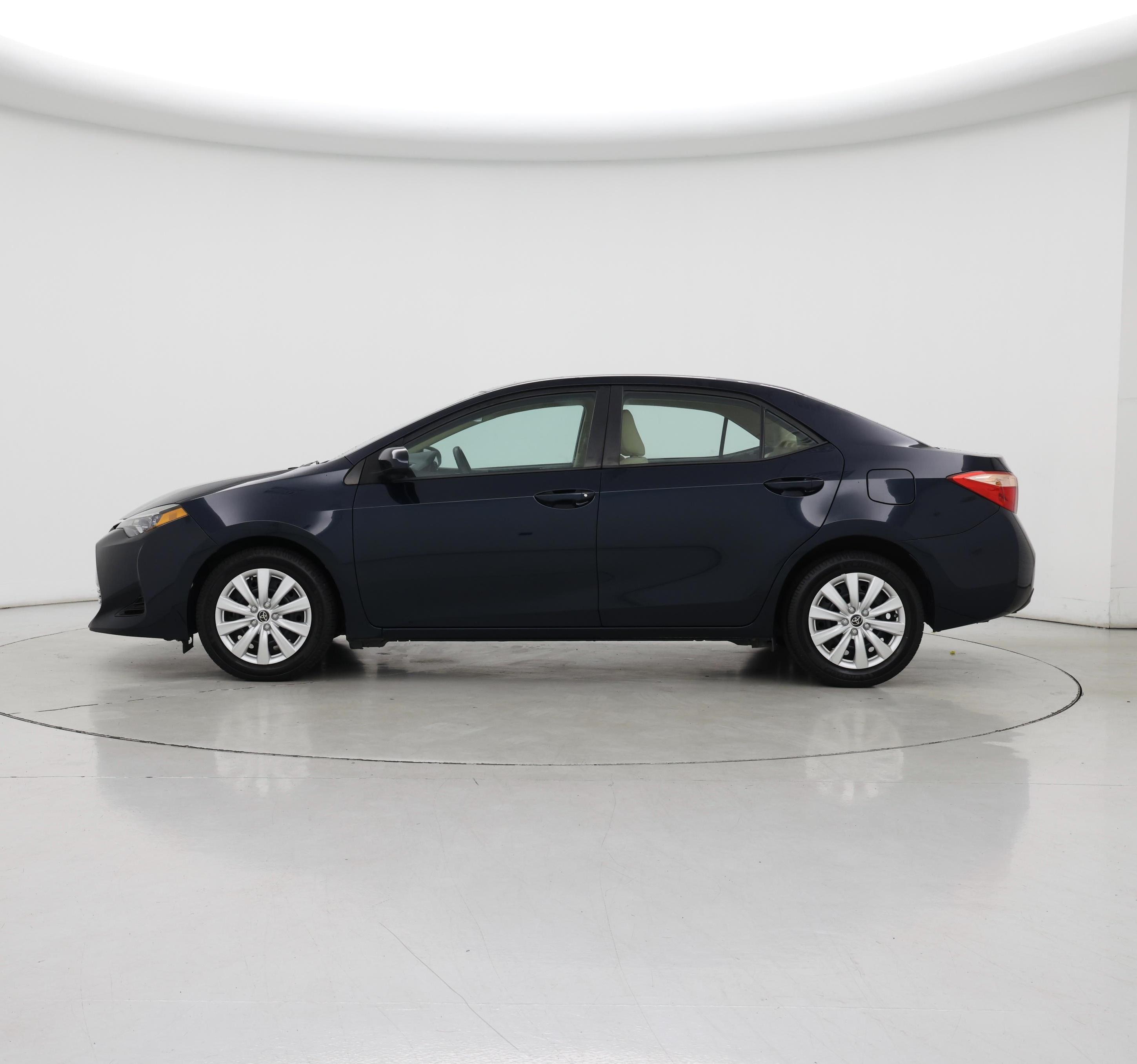Thumbnail: 2019 Toyota Corolla - 3
