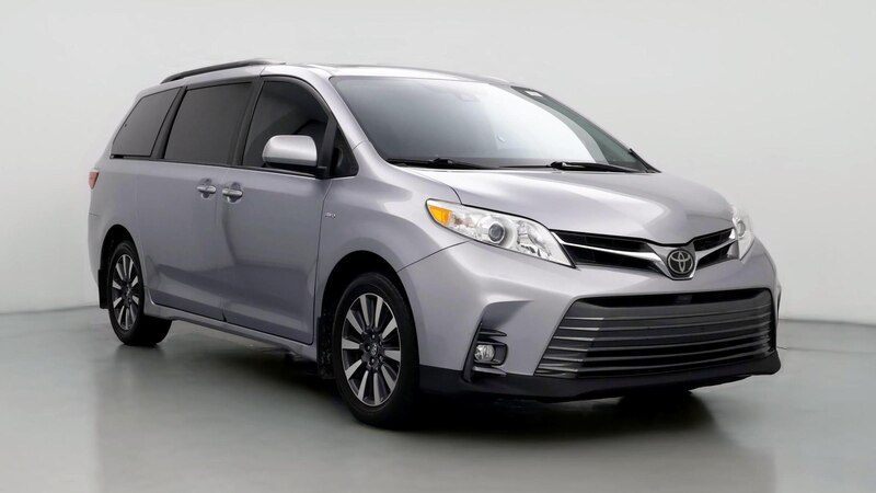 2018 Toyota Sienna XLE Hero Image