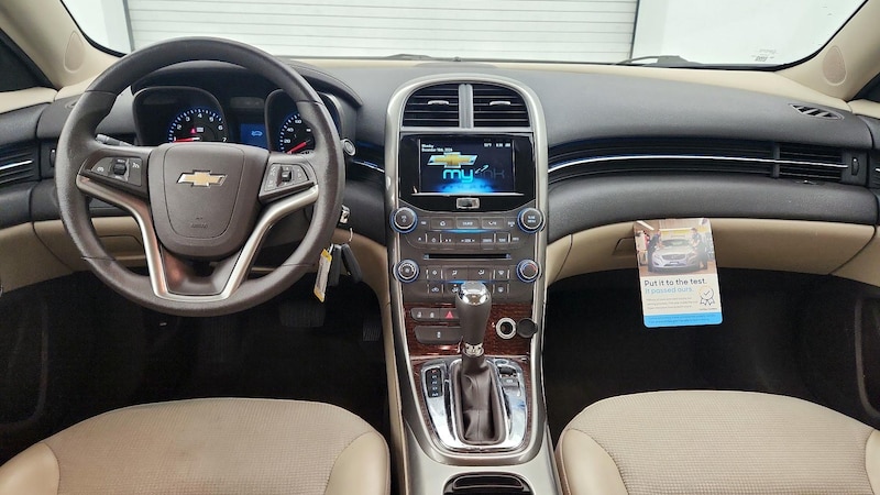 2013 Chevrolet Malibu LT 9