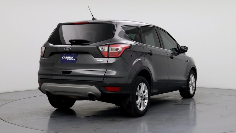 2017 Ford Escape SE 8