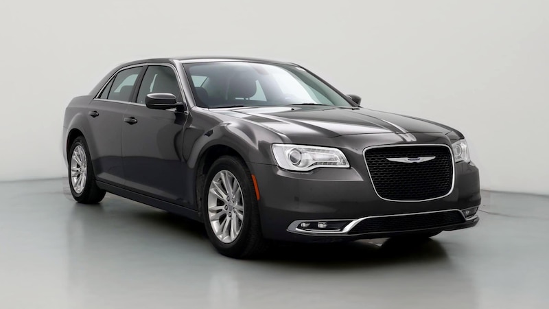 2021 Chrysler 300 Touring Hero Image