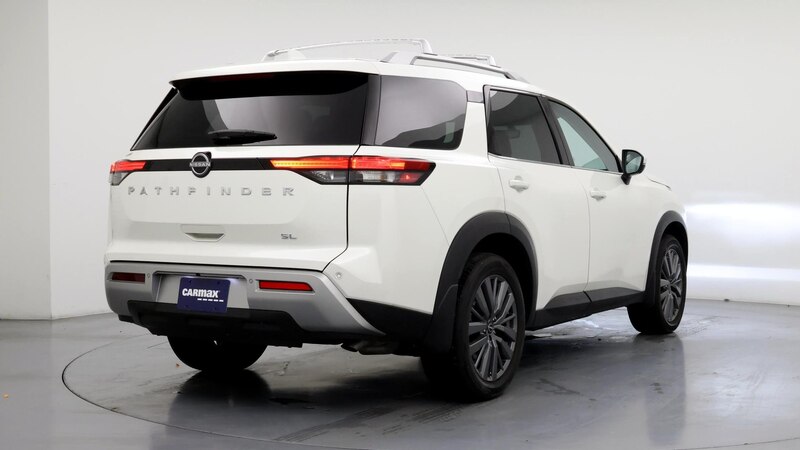 2024 Nissan Pathfinder SL 8