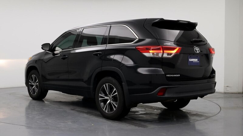 2018 Toyota Highlander LE 2