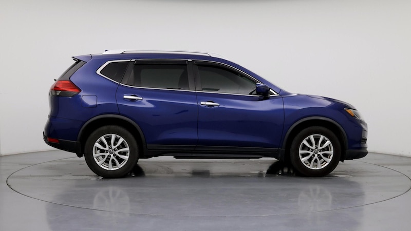 2017 Nissan Rogue SV 7