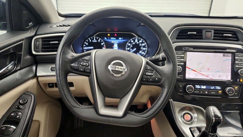 2019 Nissan Maxima SL 10