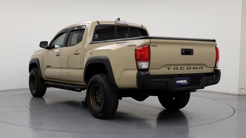 2016 Toyota Tacoma TRD Off-Road 2