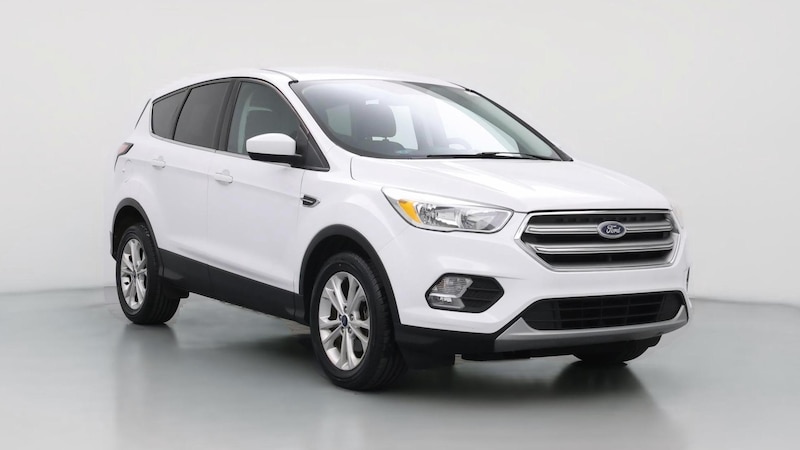 2017 Ford Escape SE Hero Image