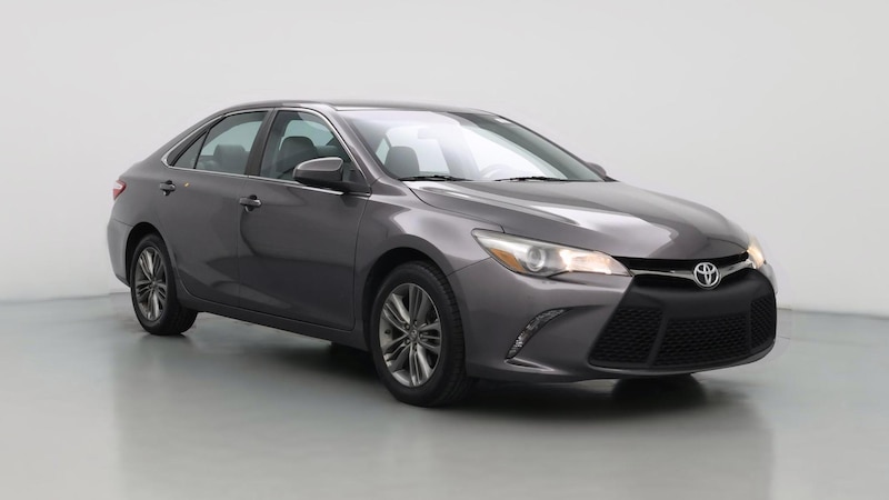 2016 Toyota Camry SE Hero Image