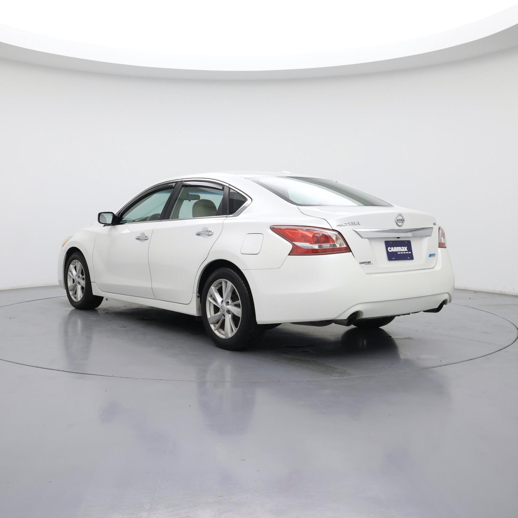 Thumbnail: 2013 Nissan Altima - 2