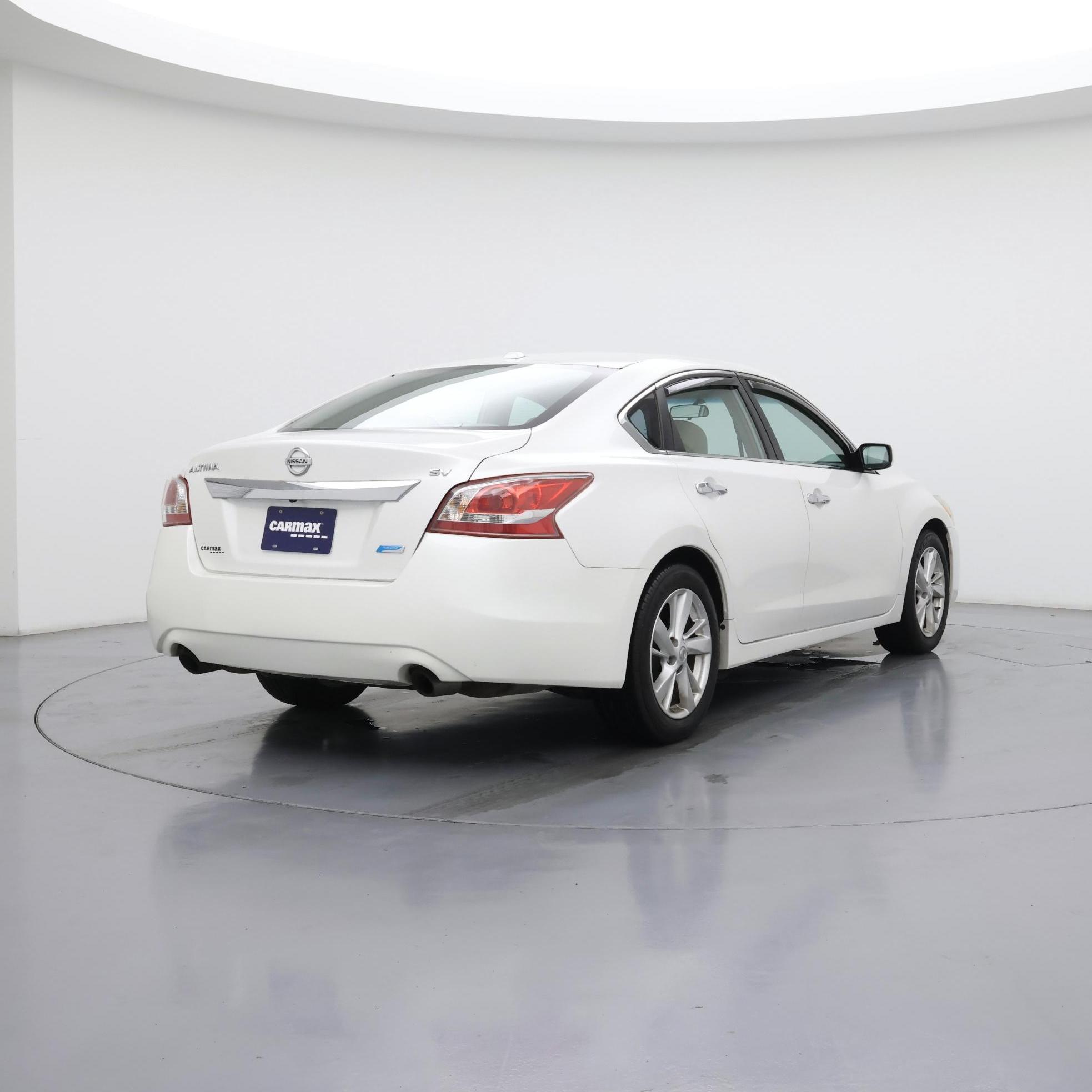 Thumbnail: 2013 Nissan Altima - 8