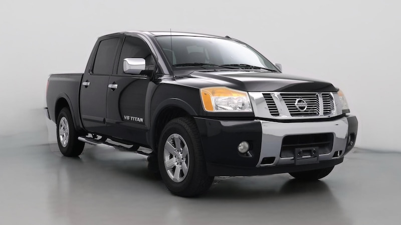 2015 Nissan Titan SV Hero Image