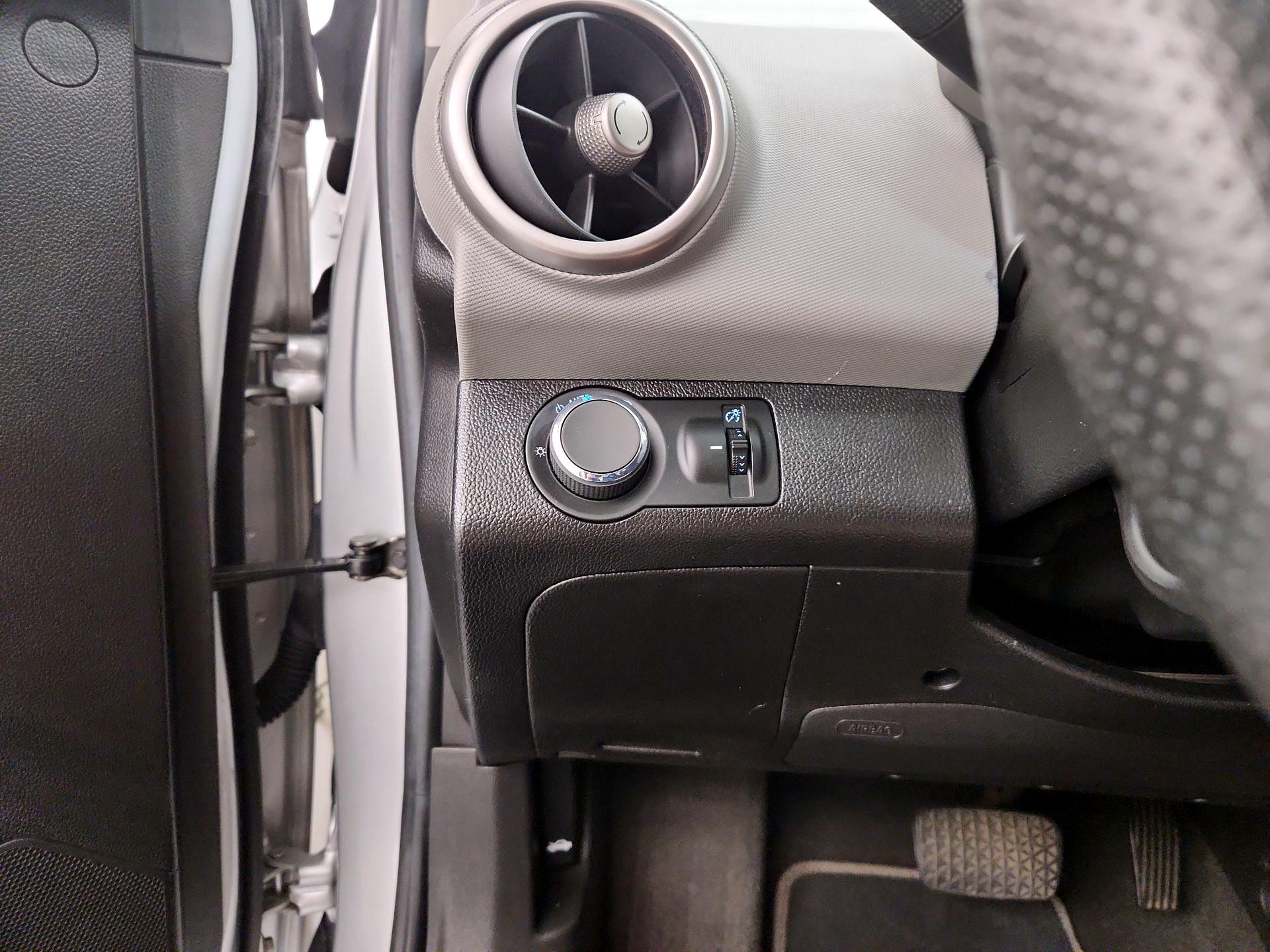 Thumbnail: 2016 Chevrolet Sonic - 13