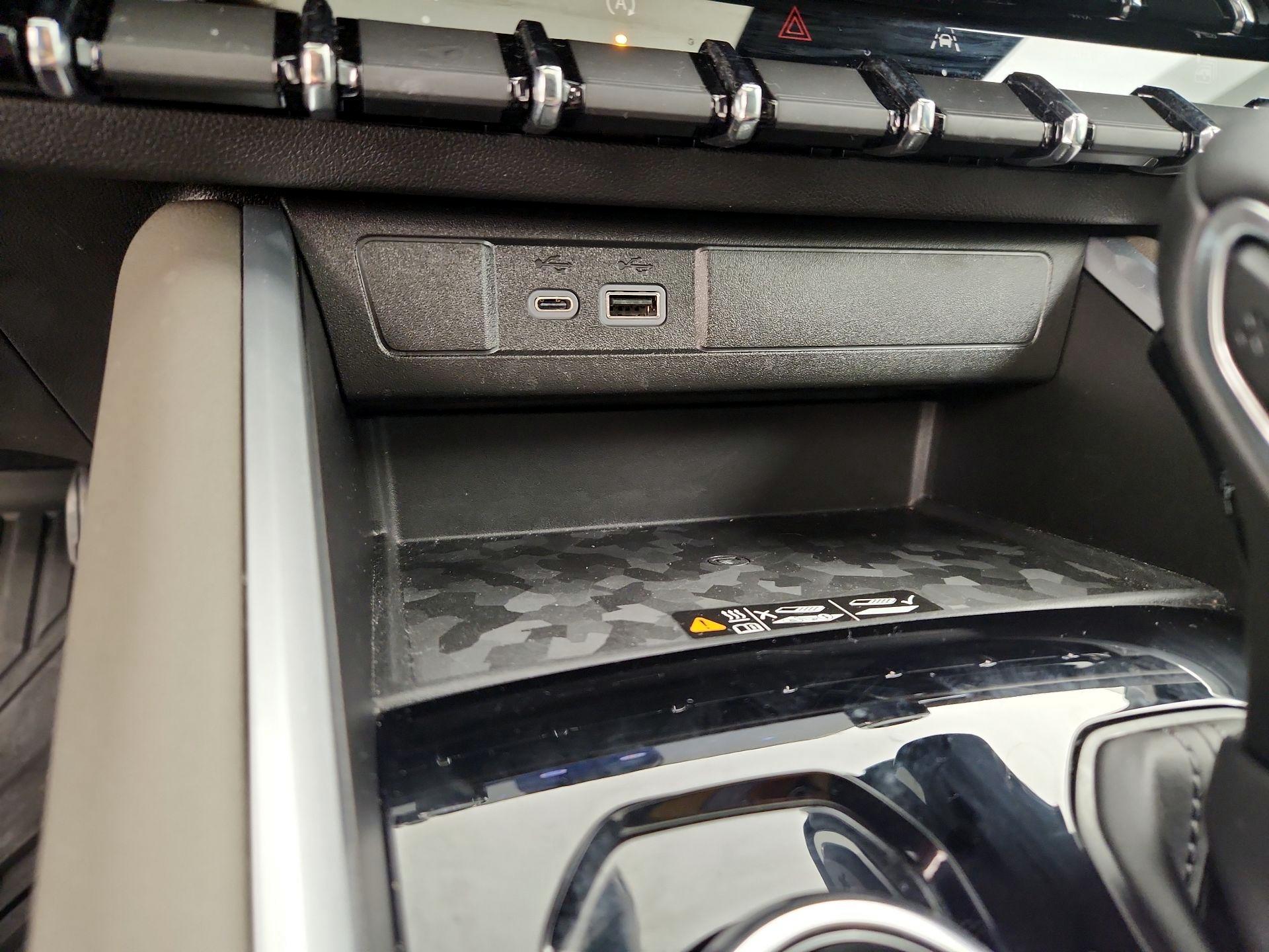 Thumbnail: 2023 Chevrolet Colorado - 18