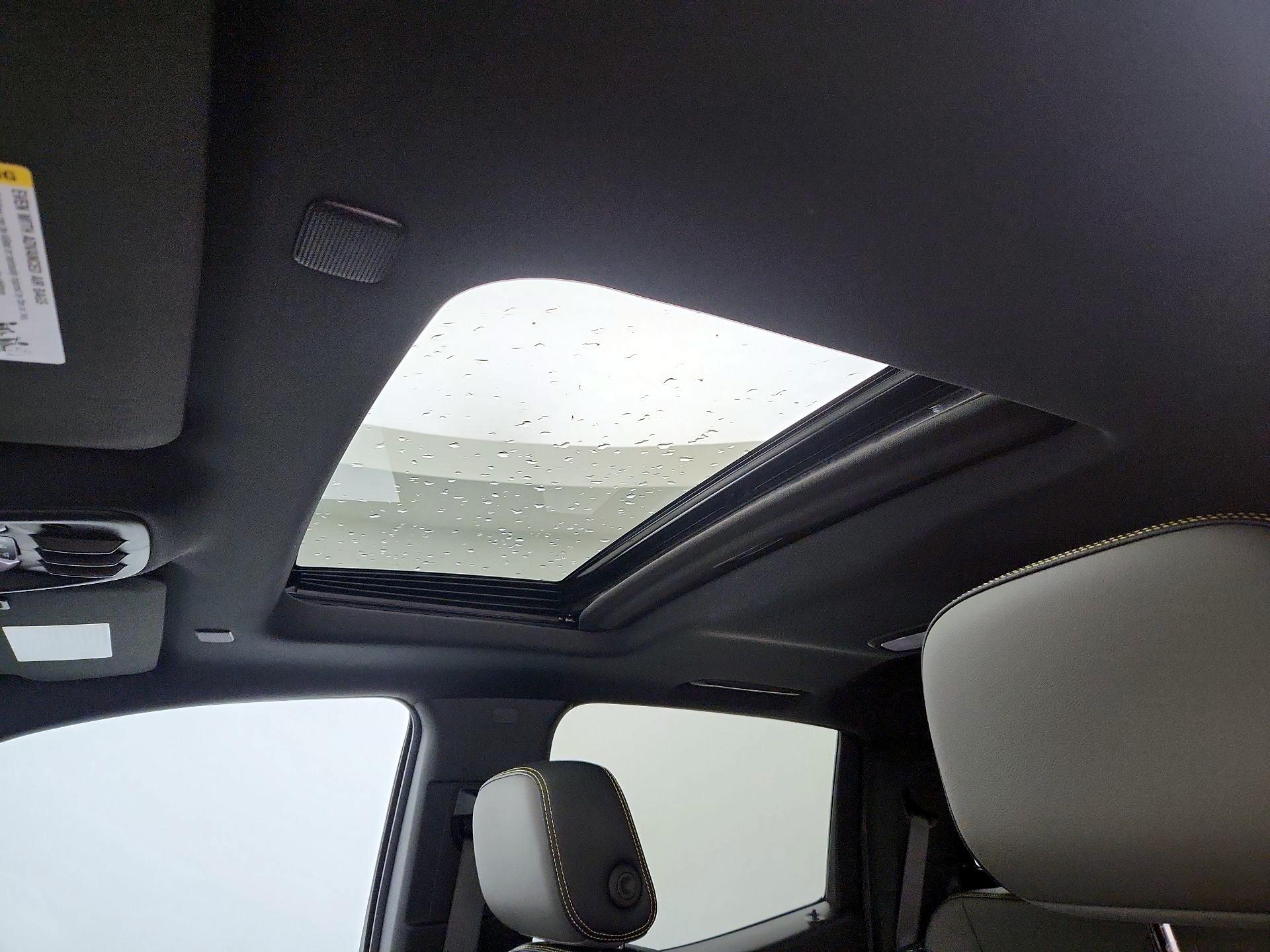 Thumbnail: 2023 Chevrolet Colorado - 19