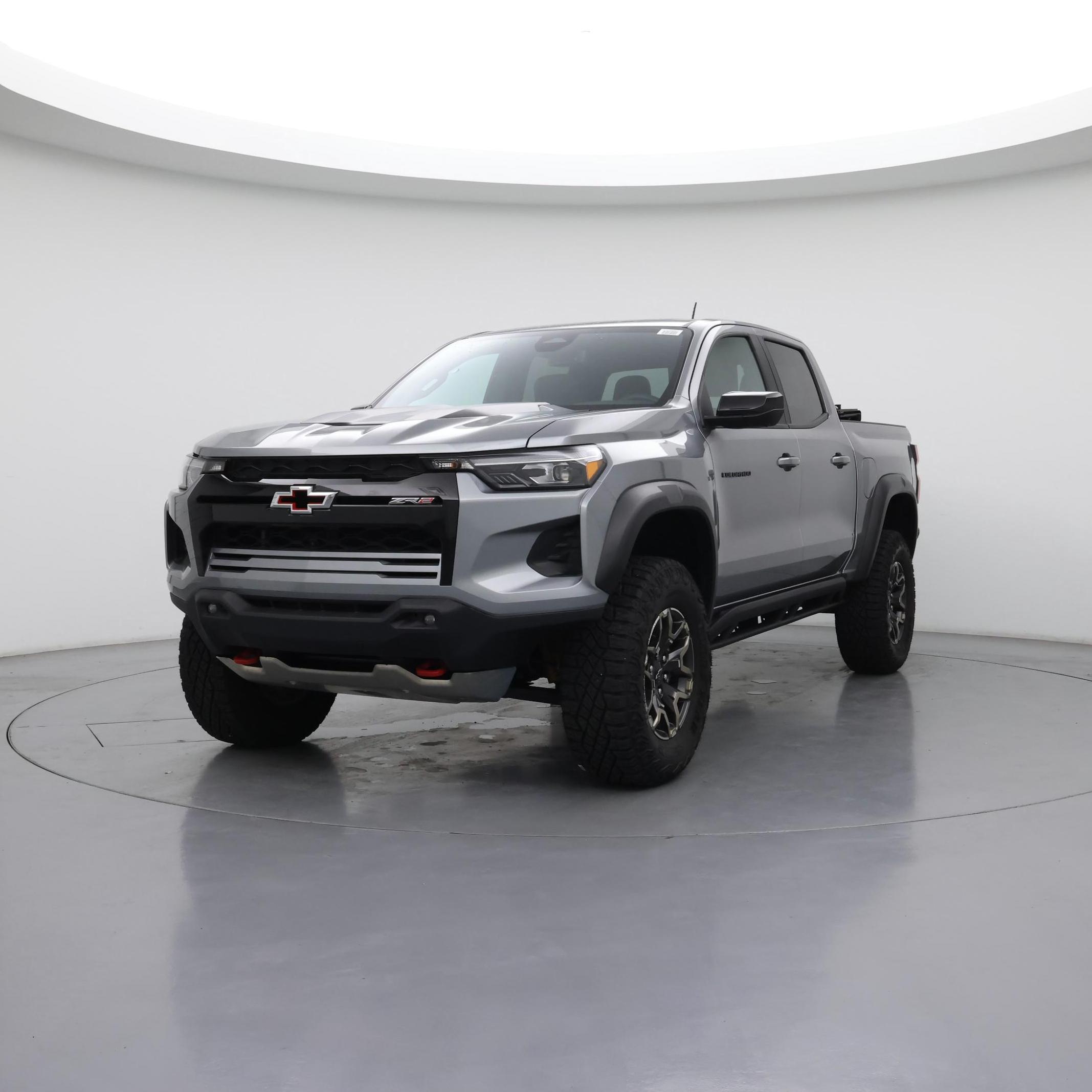 Thumbnail: 2023 Chevrolet Colorado - 4