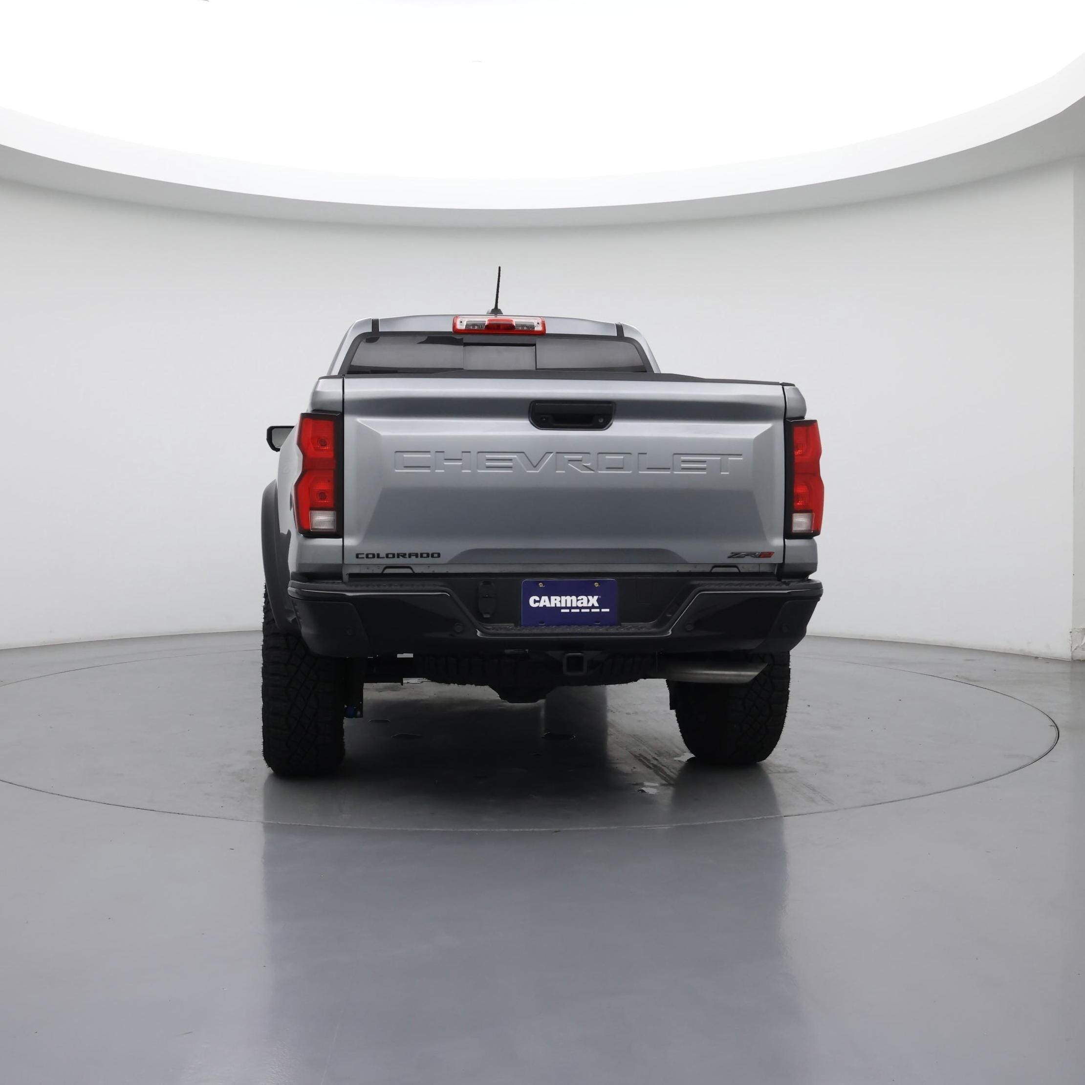 Thumbnail: 2023 Chevrolet Colorado - 6