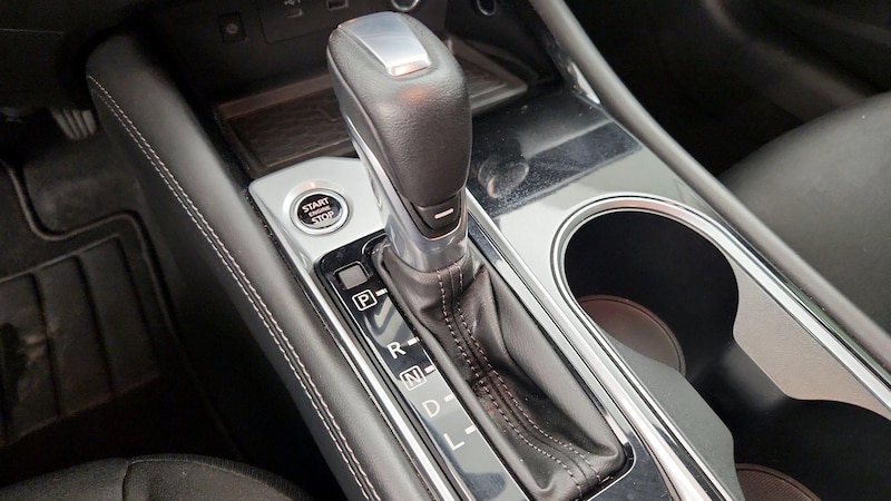 2023 Nissan Altima SV 18