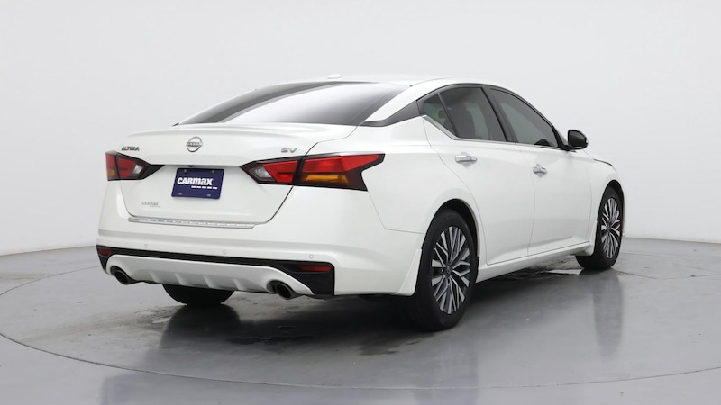 2023 Nissan Altima SV 8