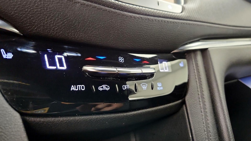 2020 Cadillac XT5 Premium Luxury 16
