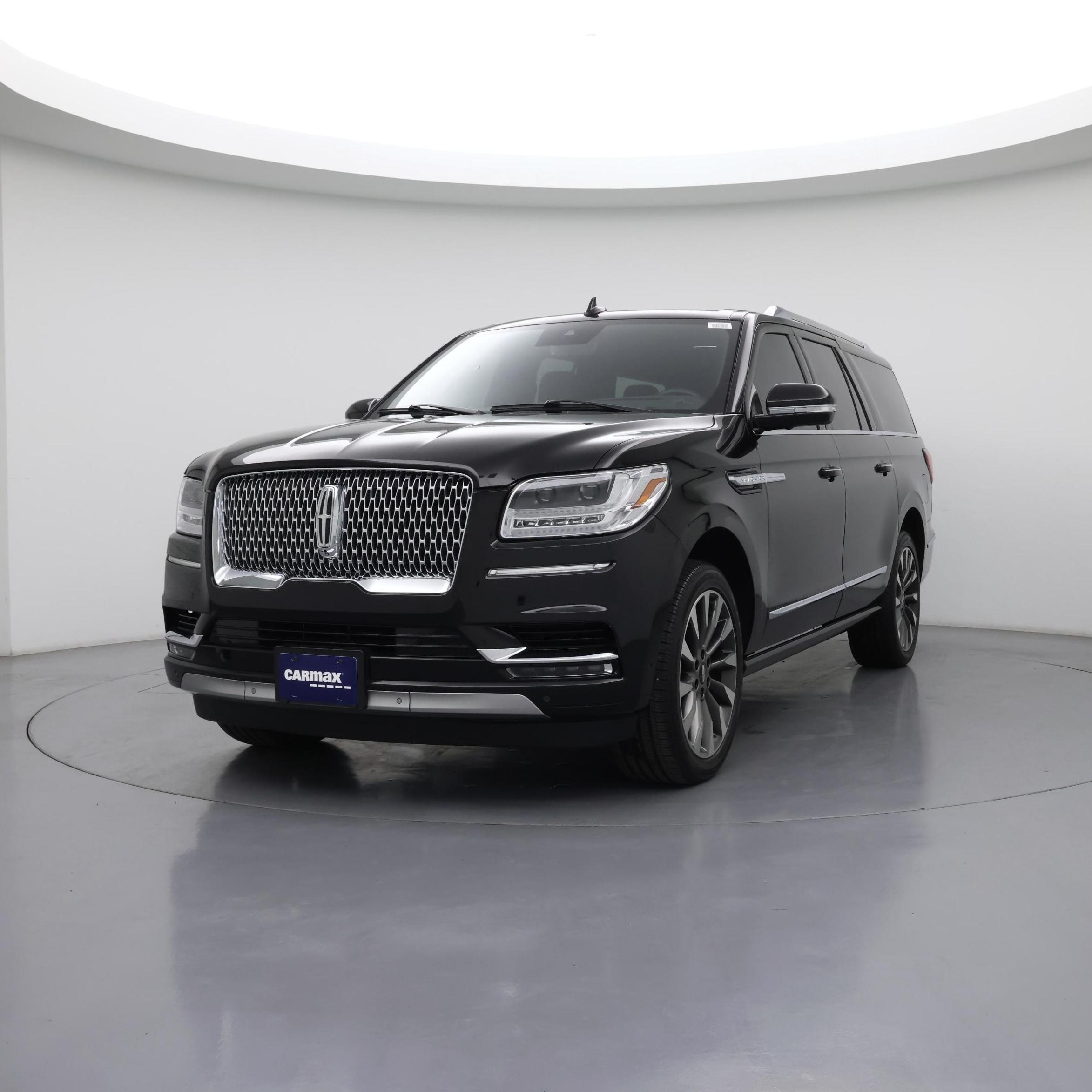 Thumbnail: 2021 Lincoln Navigator L - 4