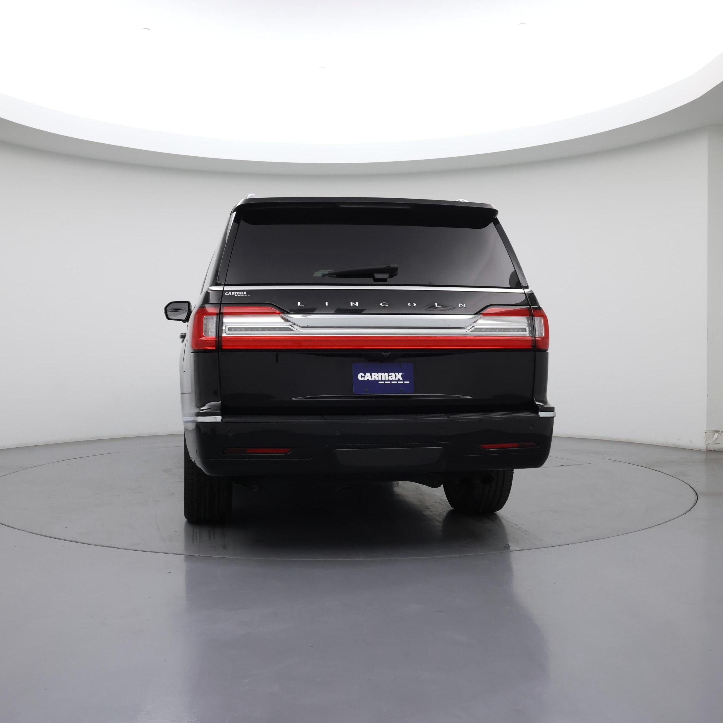 Thumbnail: 2021 Lincoln Navigator L - 6