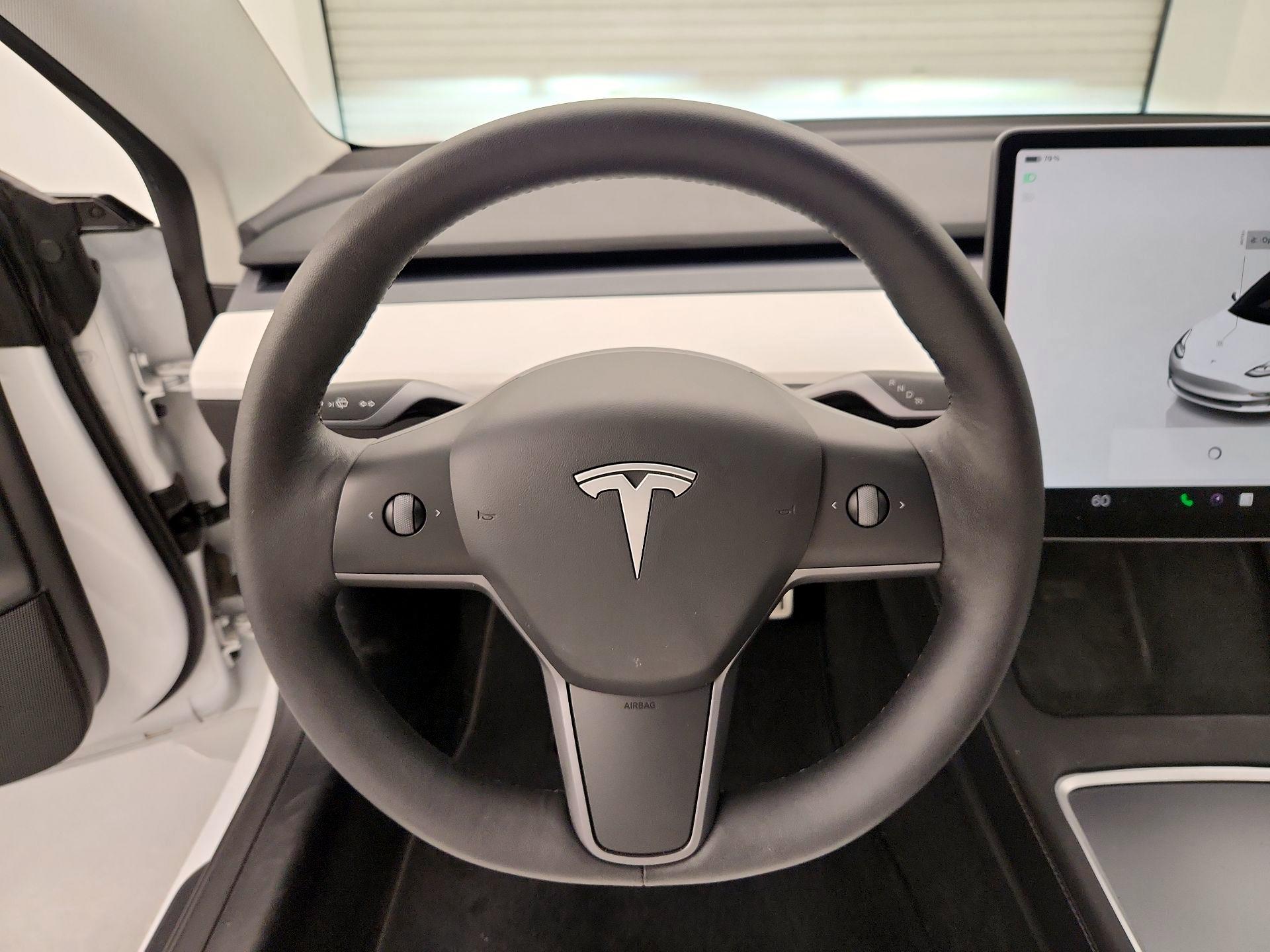 Thumbnail: 2022 Tesla Model 3 - 10