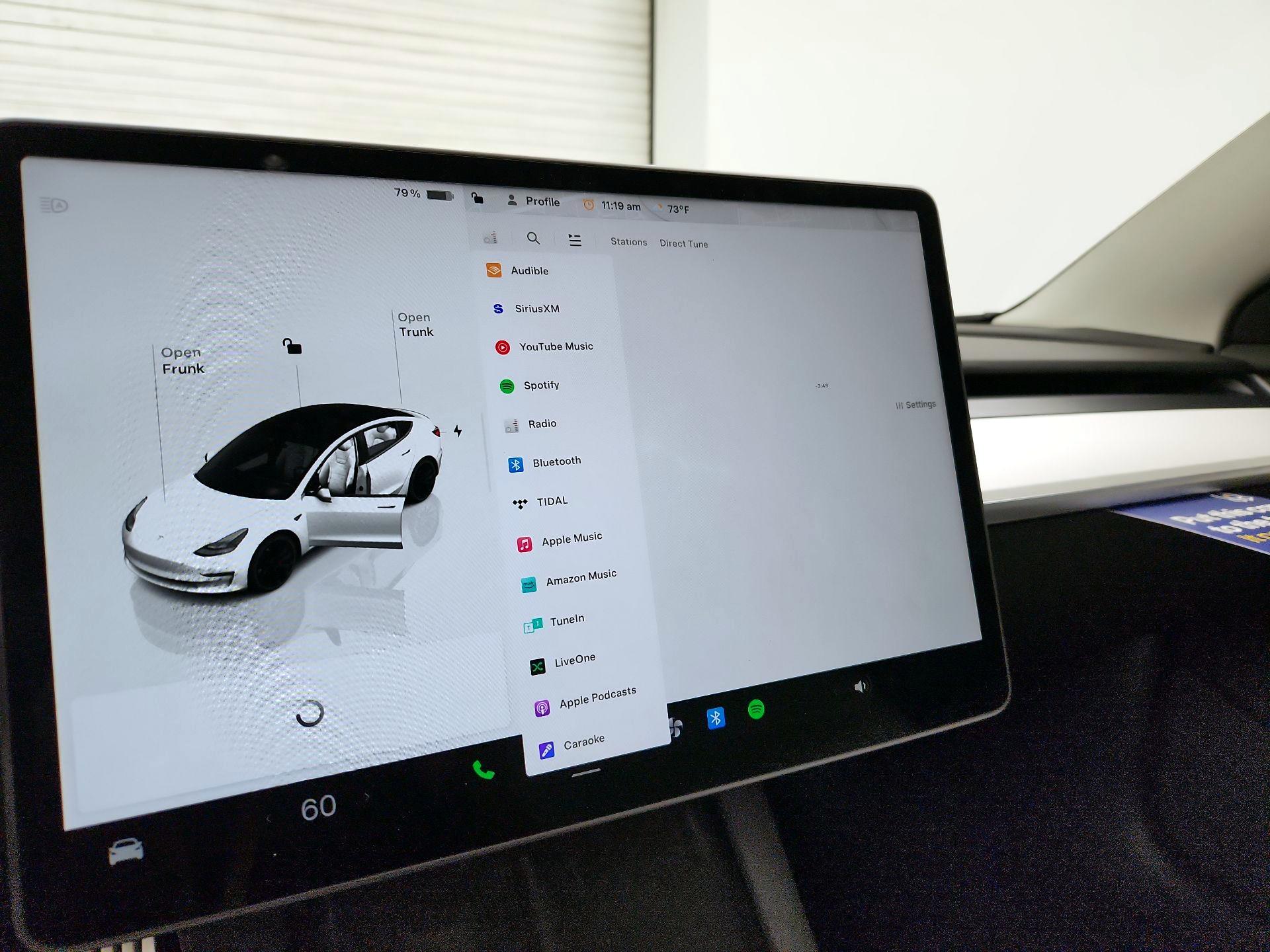 Thumbnail: 2022 Tesla Model 3 - 15
