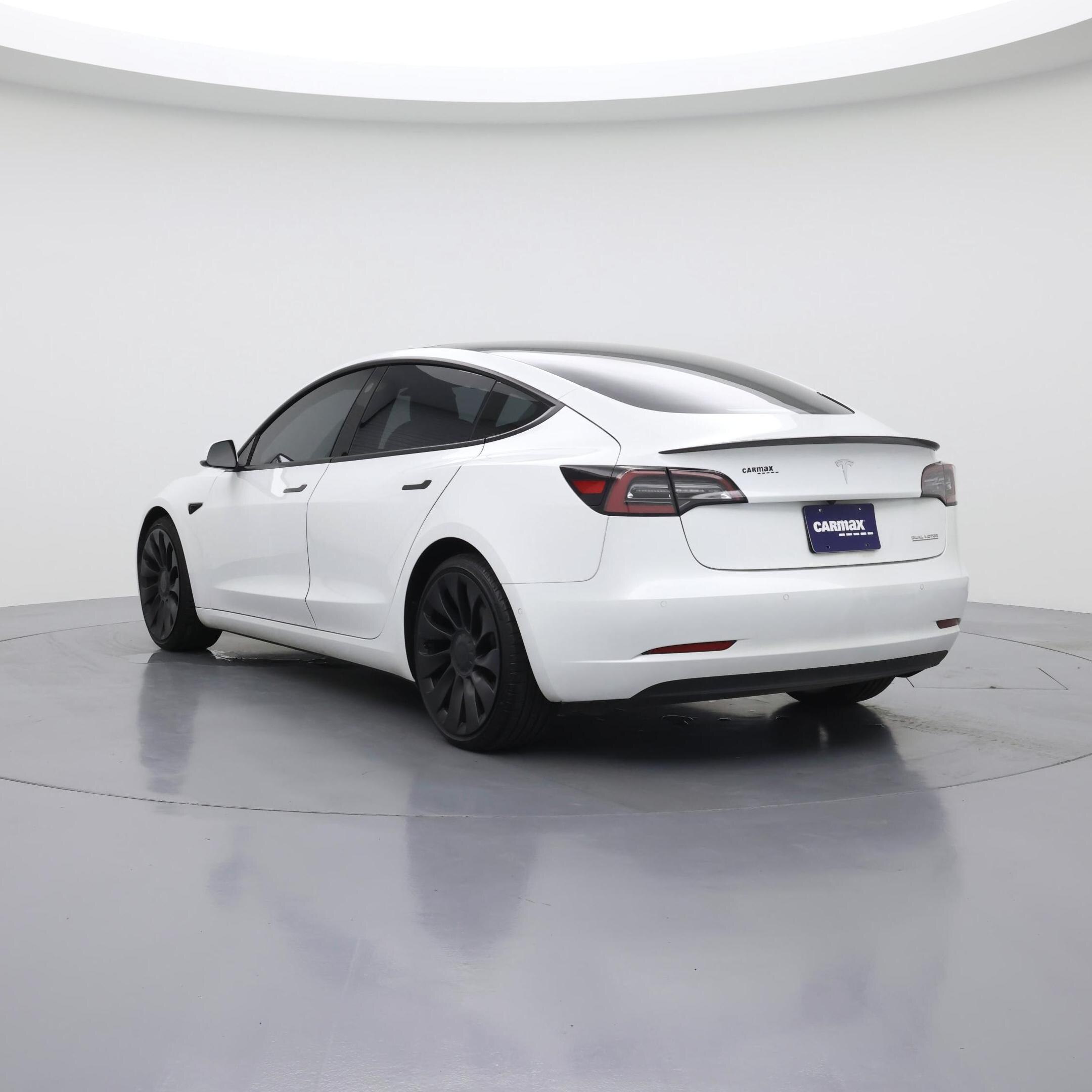 Thumbnail: 2022 Tesla Model 3 - 2