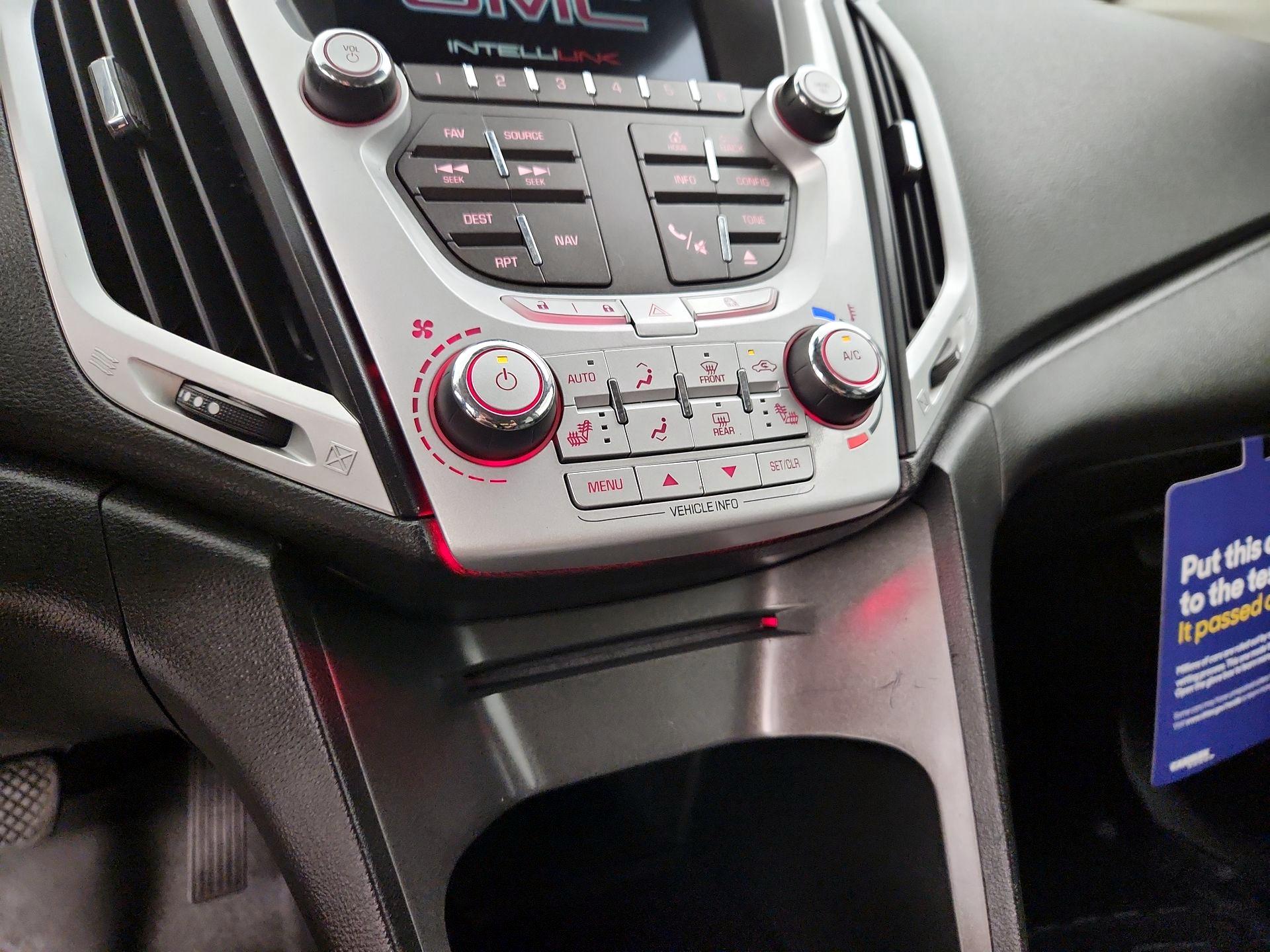 Thumbnail: 2015 GMC Terrain - 14