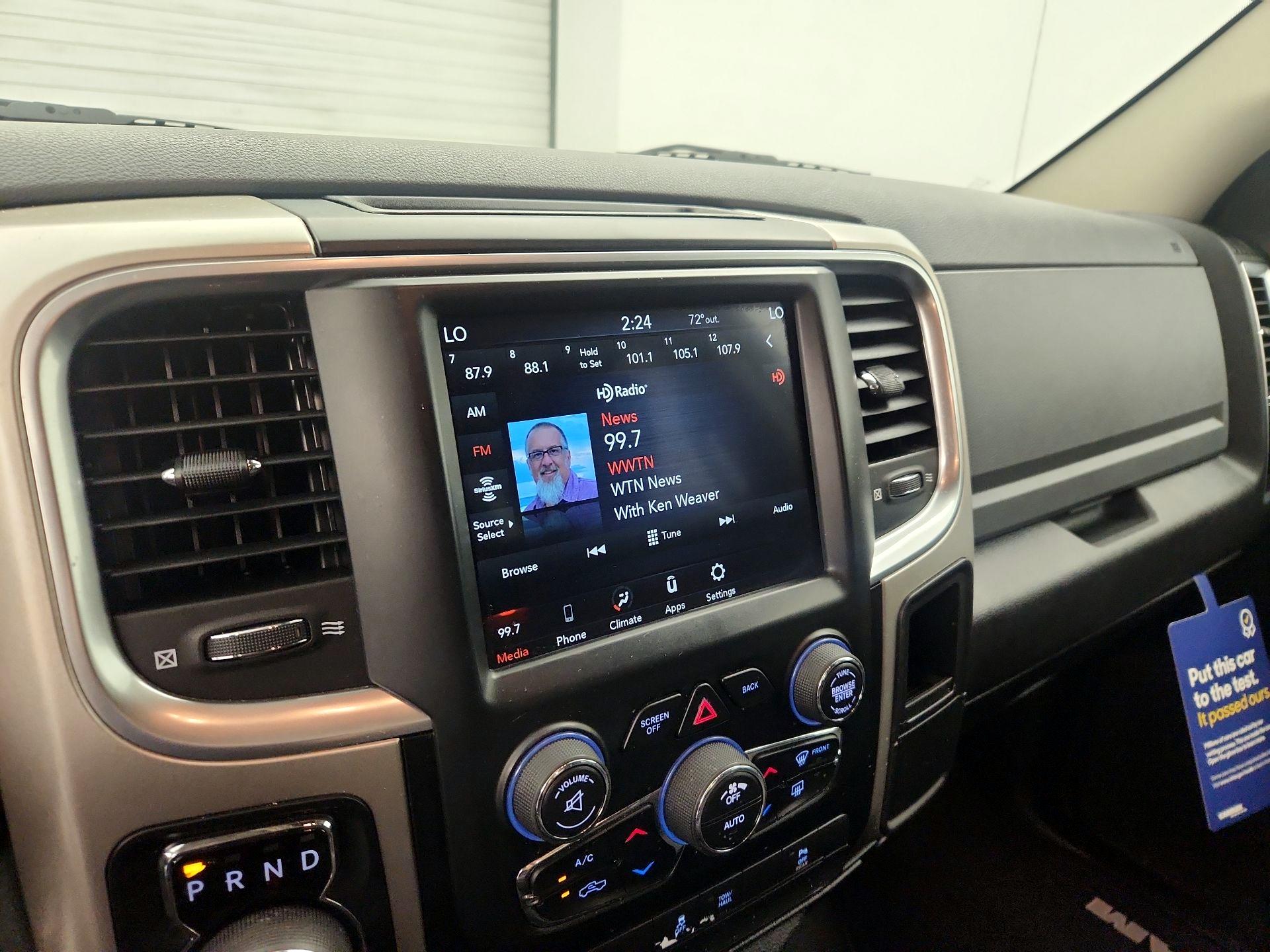 Thumbnail: 2020 RAM 1500 Classic - 15