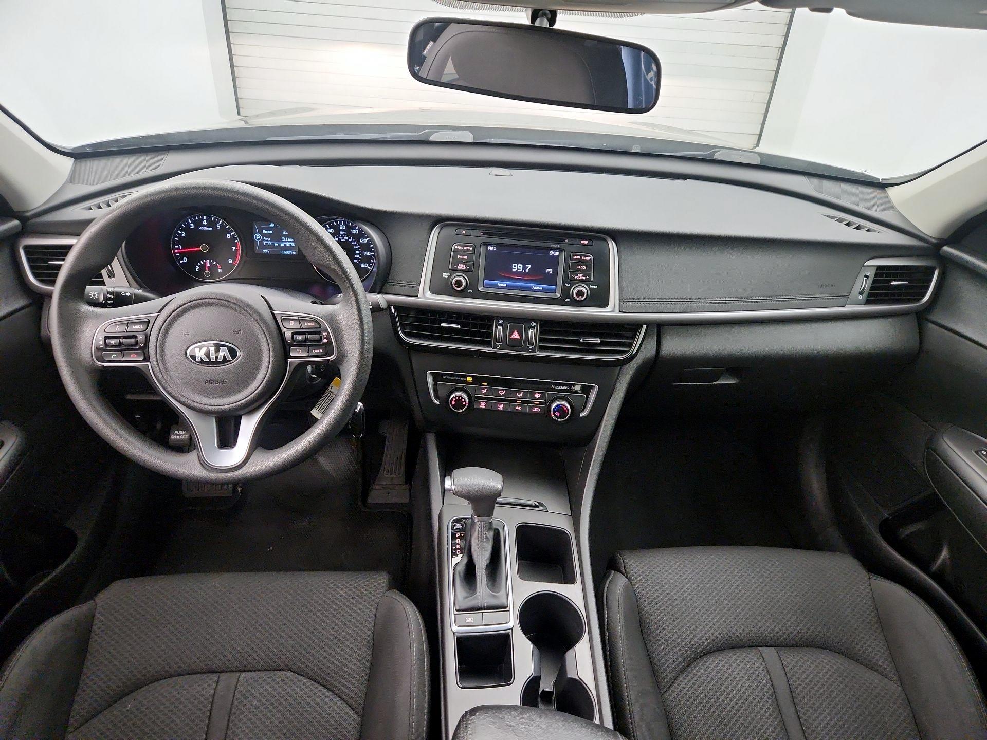 Thumbnail: 2016 Kia Optima - 9
