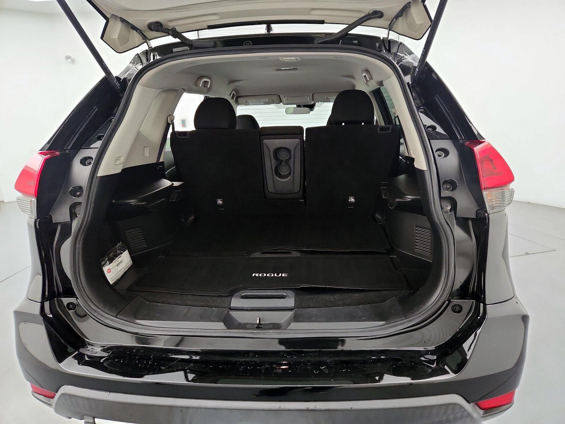 Thumbnail: 2019 Nissan Rogue - 20