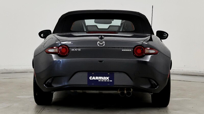 2022 Mazda MX-5 Miata Grand Touring 6