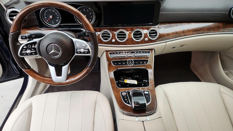 2019 Mercedes-Benz E-Class E 300 9