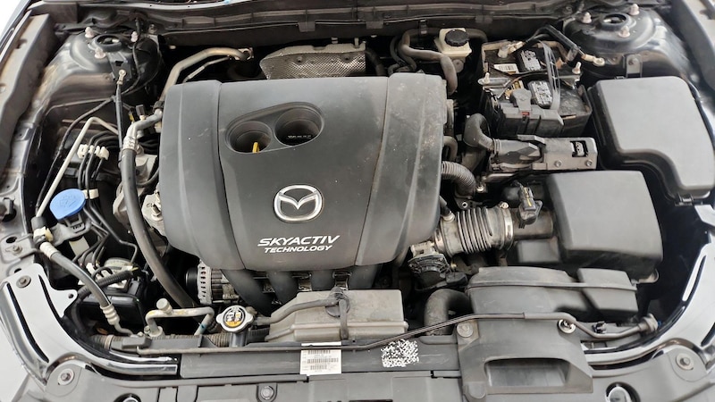 2015 Mazda Mazda3 i Touring 23