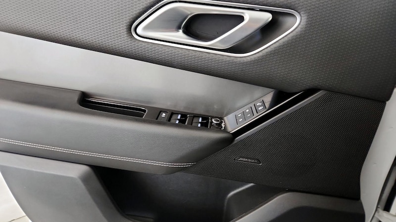 2020 Land Rover Range Rover Velar S 12
